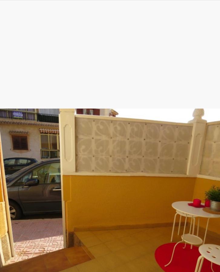 Bonito Apartamento De Dos Habitacion Y Piscina ตอร์เรเวียคา ภายนอก รูปภาพ
